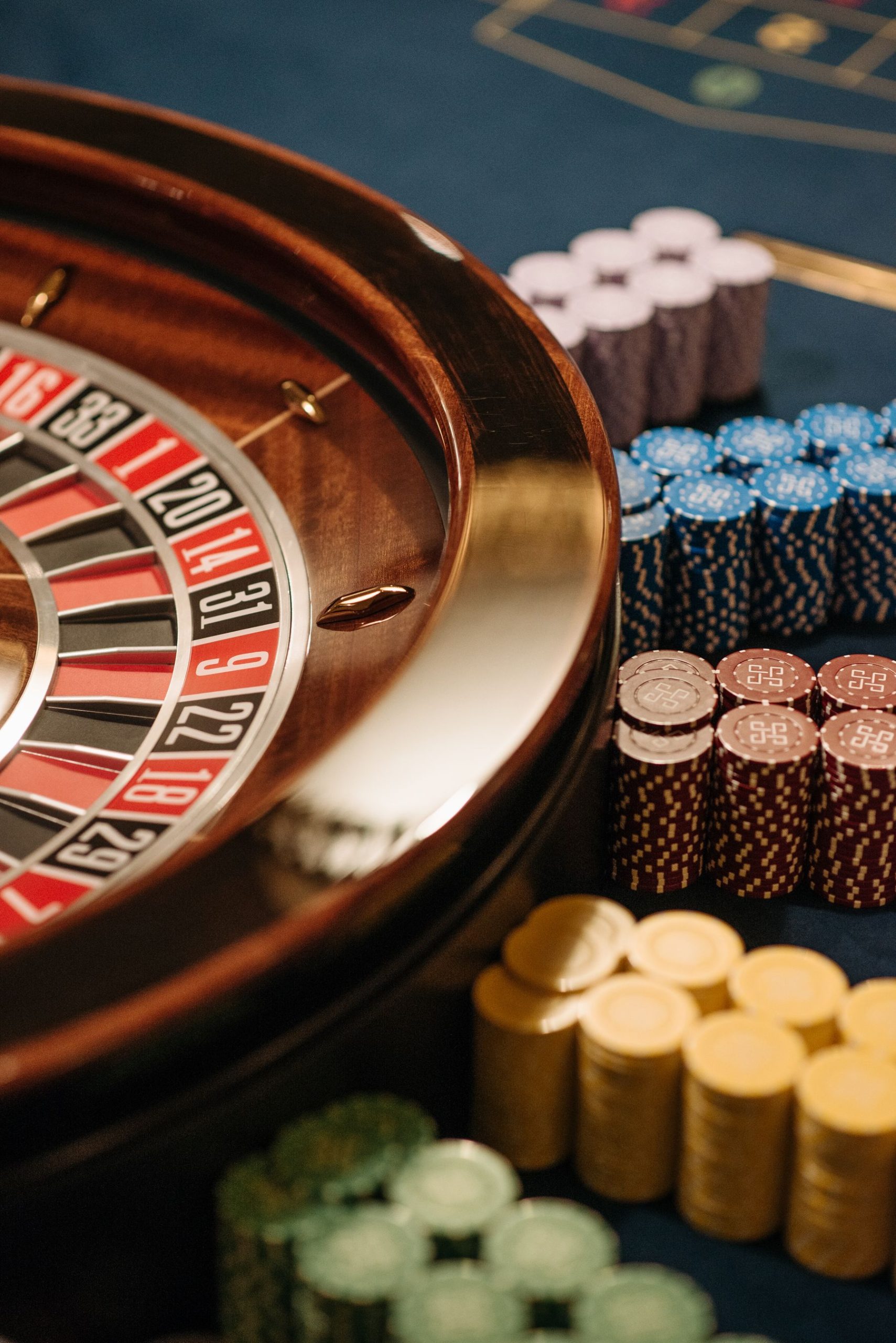 Ảnh chụp bàn roulette và chip minh họa JBO VIP Lv.0–Lv.200 - ảnh 3